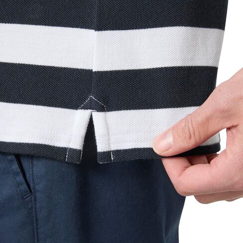 تي شيرت Helly Hansen رجالي برسومات Toulon، مقاس 598 Navy Yd Stripe، مقاس كبير in Kuwait