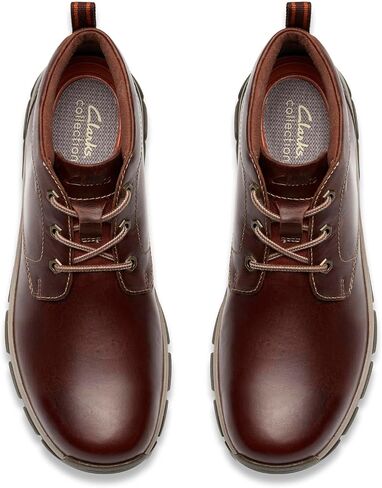 حذاء Walpath Chukka للرجال من Clarks in Kuwait