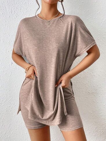 Women's Summer Casual Solid Color Batwing Sleeve Side Slit Outfit Sport T-Shirt And Shorts Sets in Kuwait