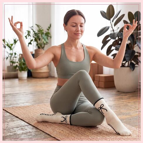 Cuffbow 2 Pairs Cute Pilates Socks with Heart Grips for Women Ruffle Non-slip Grippy Crew Sock for Yoga Barre in Kuwait