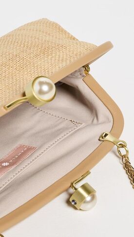 PAMELA MUNSON Women's The Lee Clutch in Saudi Arabia