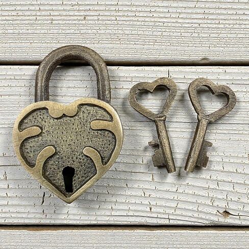 Heart Lock Solid Brass with Antique Finish and Heart Keys (2" x 1.25") in Saudi Arabia