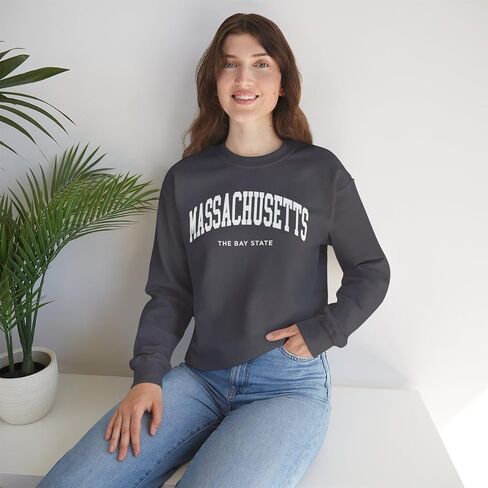 ماساتشوستس الكبار للجنسين Crewneck البلوز in Kuwait