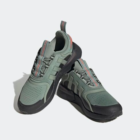 حذاء اديداس NMD_V3 للرجال، أخضر، مقاس 9.5 in Kuwait