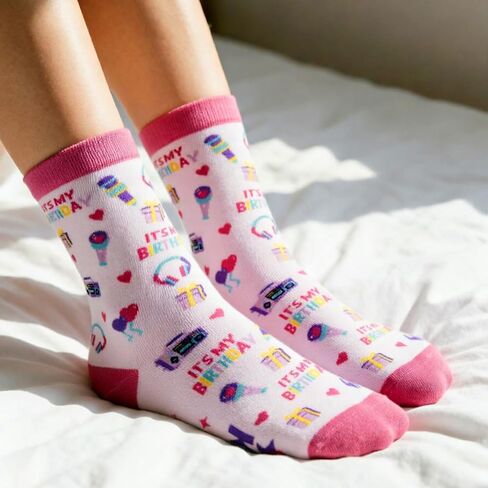 هدايا عيد ميلاد kpop للفتيات والنساء، جوارب عيد ميلاد K Pop للفتيات المراهقات 7-12، Kpop Merch للمغنيين عشاق K-pop، زينة عيد ميلاد K-Pop الأرجواني لابنة حفيدة ابنة أخت أخت in Kuwait