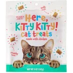 Trader Joe's Here, Kitty Kitty! Cat Treats Made with Chicken Net Wt. 5 Oz /142g (Pack of 1)