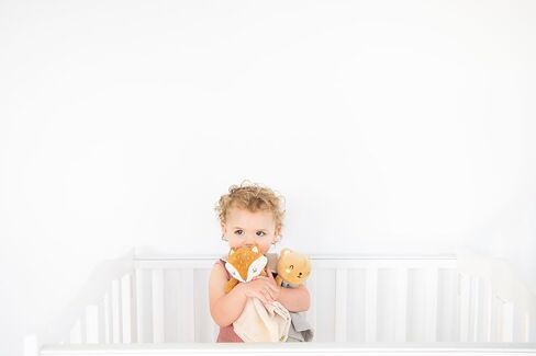 Pearhead Cloud Security Blanket, Soft Baby Lovey for Babies, Snuggle Toy Stuffed Animal, Newborn Infant and Toddler Security Toy, Baby Boy or Baby Girl Lovie, New Baby Gift, White Cloud Lovey in Saudi Arabia