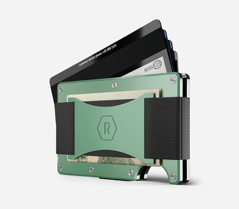 حزمة The Ridge Wallet Power Couple: محفظة بحزام للنقود بلون الغابة الخضراء للرجال + محفظة بحزام للنقود من الأوكالبتوس للنساء in Kuwait