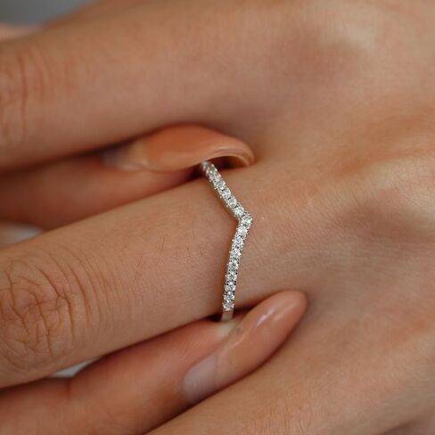 14K White Gold Diamond V Contour Wedding Band, Delicate 0.14 Carat VVS1 D Color Setting, Supreme Brilliance and Modern Sophistication in Kuwait
