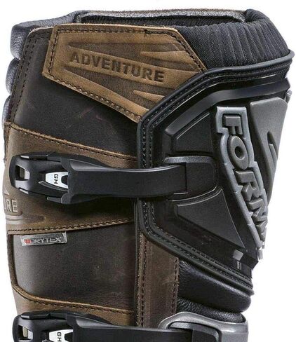 Forma ADVENTURE Unisex-Adult Boots in Saudi Arabia