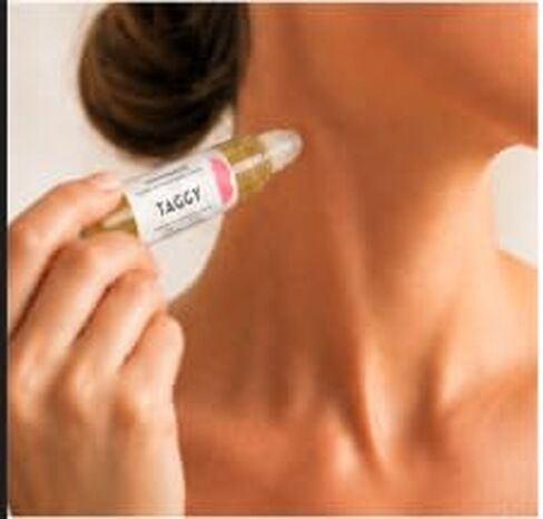 No Crap In It Taggy Botanical Roller | Natural Castor Oil, Tea Tree, Oregano & Lemon Blend | Precision Rollerball for Targeted Skincare | Handmade Small-Batch in Texas USA | 10ml in Saudi Arabia