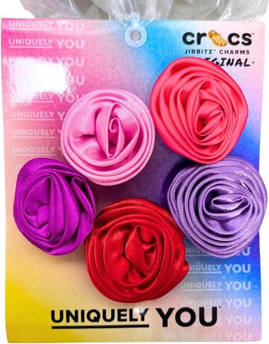 مجموعة من 5 قطع من Crocs Jibbitz Dark Rosette Charms - إكسسوارات أحذية مزخرفة للقباقيب والشرائح in Kuwait