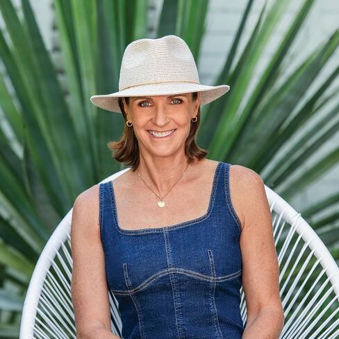 قبعة Wallaroo Rio Fedora (قرفة) - للنساء بعامل حماية من الأشعة فوق البنفسجية 50+ نسيج مرن | حافة مقاس 2½ بوصة | مقاس قابل للتعديل | مثالي لأيام الشاطئ، وملابس المنتجعات، والأناقة الكاجوال in Kuwait