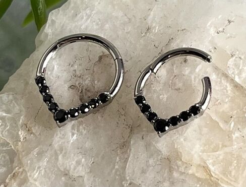 1 Piece Beautiful Chevron CZ Gem Front Hinged Segment Ring - Steel Septum Hoop Helix Daith - Body Jewelry in Kuwait