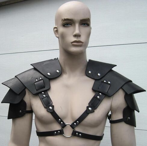 Gladiator Kilt Men Adult Medieval Knight Leather Belt Shawl Gladiator Costume in Kuwait