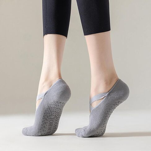 5 Pack Pilates Socks Yoga Socks with Grips for Women Non Slip, Workout Pure Barre Ballet Dance Hospital Socks in Kuwait