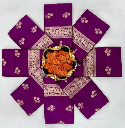 Women's Banarasi Silk Saree Purple with Golden Zari Work Unstitched Blouse Piece Traditional Weaving Floral Motifs Border in Kuwait