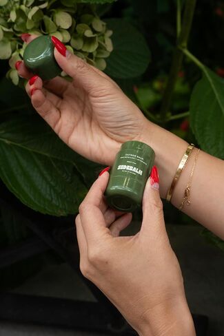 Outside Balm | DEET-Free Natural Bug Balm + After Bite | Cult-Favorite Scented Mosquito & Tick Repellent and Itch Relief, Full-Strength Travel Size in Kuwait