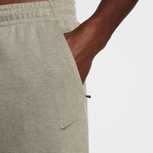 بنطال الركض متعدد الاستخدامات Dri-FIT UV من نايك برايمري للرجال (FZ0975-320، جيش فاتح/هيذر/جيش فاتح) مقاس صغير in Kuwait