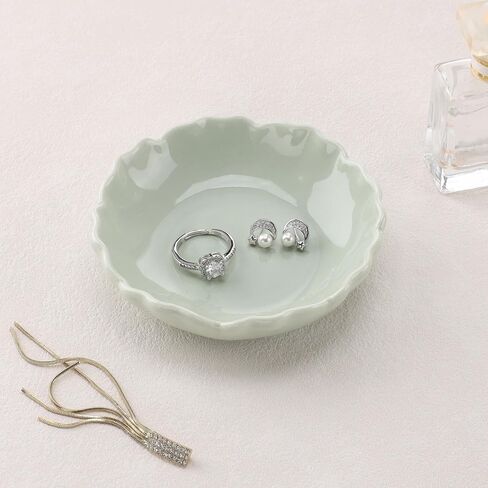 HOME SMILE Ring Jewelry Dish Pastel White Ruffled Ceramic|Trinket Tray for Earrings, Necklaces|Mothers Day Birthday Friendship Gifts for Women|Vanity Organizer & Bathroom Decor in Kuwait