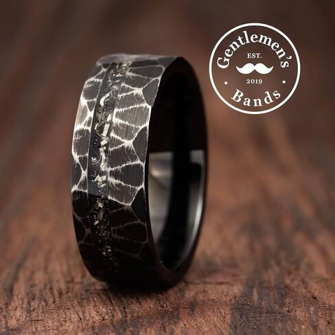 Gentlemen's Bands خاتم زفاف فاخر من التنجستن الأسود للرجال مع ترصيع نيزك حقيقي | خاتم الزواج هدية مثالية | تتضمن الحزمة شريط السيليكون، صندوق خاتم الجوز، الحقيبة الجلدية in Kuwait