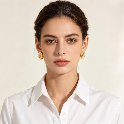 Gold Clip On Earrings for Women 14K Gold Plated Conch Seashell Round Swirl Stud Clip-ons No Pirecing Statement Ear Clips Holiday Beach Jewelry in Kuwait