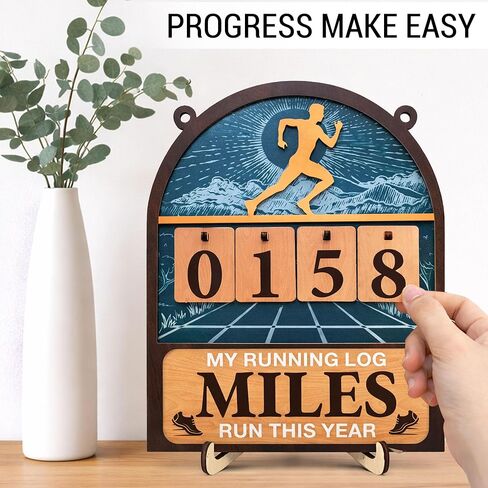 علامة تعقب Miles Run This Year - ديكور منزلي خشبي لسجل الجري السنوي - هدايا الجري للنساء والرجال، هدايا عداء الماراثون in Kuwait
