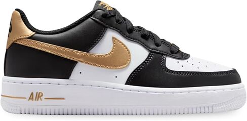 حذاء Nike Air Force 1 للأطفال الكبار (أسود/أسود/أبيض/ذهبي معدني) in Kuwait