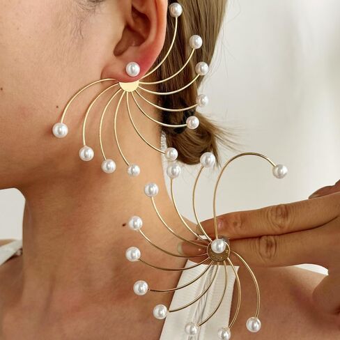 Elegant Fan Pearl Beaded Ear Cuff for Women Statement Vintage Layered Pearl Earrings Curved Wrap Earrings Gifts in Kuwait