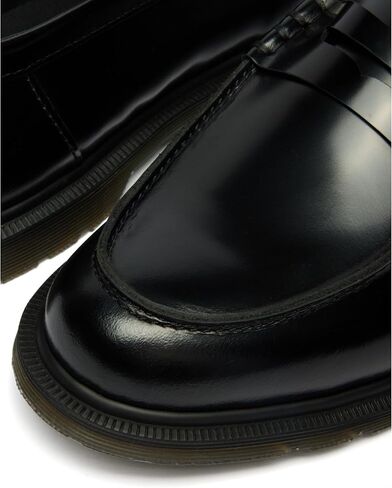 Dr. Martens Unisex-Adult Mayfare Loafers in Kuwait