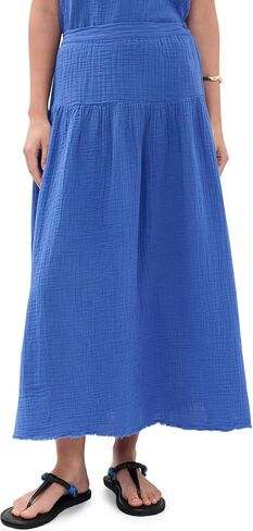 XIRENA Women's Evelyn Skirt in Saudi Arabia