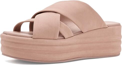 صنادل Wanderbay Flatform النسائية من Free People in Kuwait