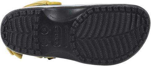 Crocs Unisex-Adult One Piece Classic Clogs in Saudi Arabia