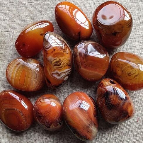 Sardonyx Banded Agate Palm Stone Irregular Polished Tumbled Stone Pebble Healing Crystal for Home Decor (500, Grams) in Saudi Arabia