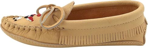 Laurentian Chief Women's Beaded Earthing Moccasins in Saudi Arabia