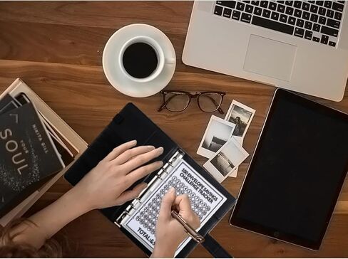 100 مغلف تحدي الموثق، كتاب تحديات التوفير للزوجين مع المظاريف، نصائح بسيطة وفعالة لتوفير المال، توفر لك 5050 دولارًا، (أسود ووردي) in Saudi Arabia