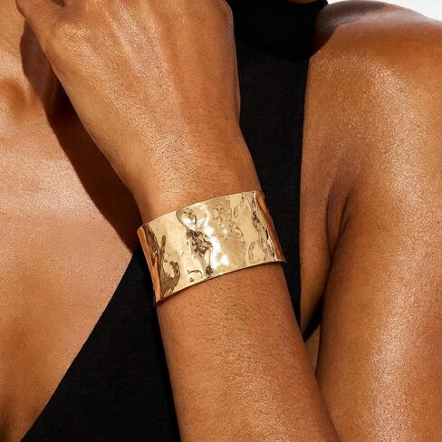 4Pcs Chunky Gold Cuff Bracelects for Women Gold Bangles Irregular Minimalist Statement Bangle Bracelets Set Open Wide Bangle Upper Arm Cuff Jewelry in Kuwait