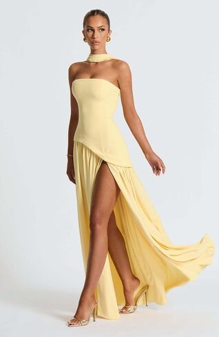 Strapless Bridesmaid Dresses for Women Long Scarf Ruched Chiffon Formal Wedding Guest Dress with Slit in Saudi Arabia