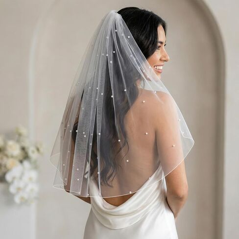 Short Wedding Pearl Veil for Brides, White Bridal Veil with Comb, Single-layer Design Perfect for Courthouse Wedding Dresses and Bride Accessories in Saudi Arabia