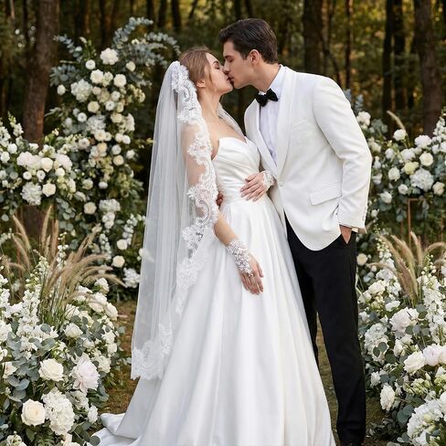 Tier Lace Veil Bridal Veil With Metal Comb, Lace Applique Lightweight Bride Veils Soft Flowing Tulle Fingertip Veils for Women Wedding in Saudi Arabia