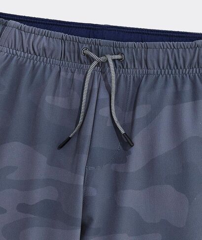 Vineyard Vines Boys' Boys Printed Performance Pull on Shorts in Kuwait