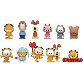 Garfield 3D Foam Bag Clip, Series 1 – Blind Bag (ONE Random Figure) – Viacom Character Keychain/Backpack Accessory | Official Licensed Merchandise in Saudi Arabia