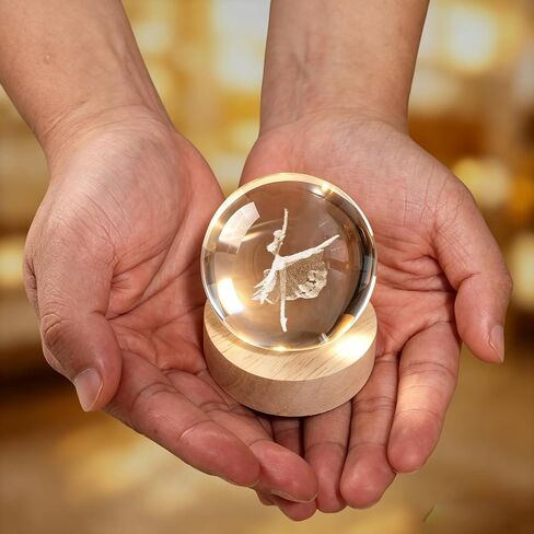 كرة كريستال راقصة باليه ثلاثية الأبعاد منقوشة، 2.4 بوصة 60 مم ضوء ليلي LED متغير اللون مع قاعدة خشبية، كرة كريستال K9، ديكور أنيق وهدية للفتيات والنساء in Kuwait