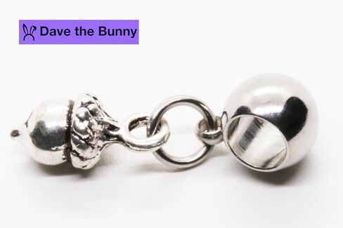 Dave The Bunny Acorn Charm لديكور المزرعة - ديكور مزرعة ريفي مع سحر من سبيكة معدنية لتزيين الشجرة ولمسات منزلية in Kuwait