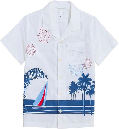 قميص كابانا قصير الأكمام للأولاد من Vineyard Vines للأولاد في الرابع من يوليو in Kuwait