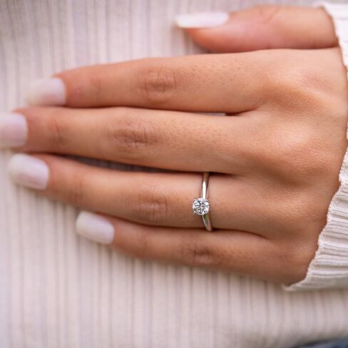 Natural Diamond Solitaire Ring in 14K White or Yellow Gold | 0.5–1.5 Carat Round Cut | F-G Color SI Clarity | Classic Engagement Ring for Women in Saudi Arabia