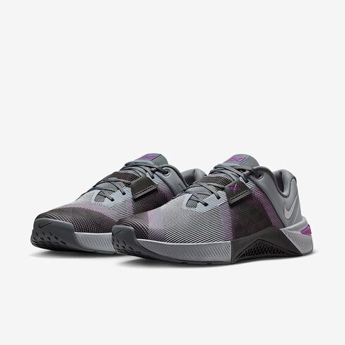 Nike Metcon 10 Men's Workout Shoes (Wolf Grey/Medium Ash/Vivid Purple/Metallic Silver) Size 8 in Kuwait