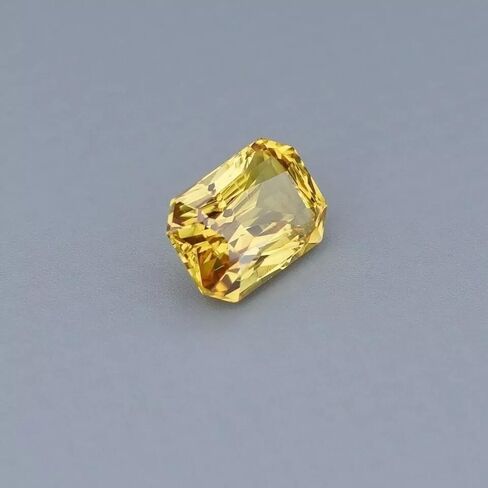 10.00 Earth Mined Natural Unheated Real Yellow Sapphire Loose Gemstone Certified in Kuwait