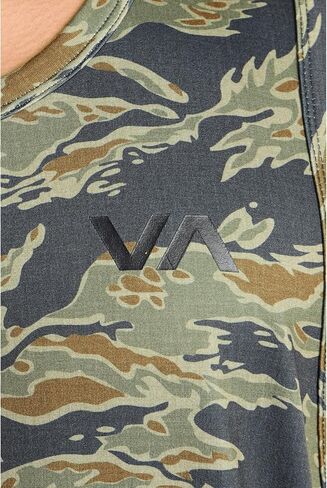 قميص رياضي للرجال من RVCA in Kuwait