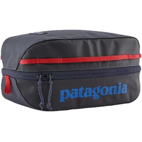 Patagonia Black Hole Cube 6L Smolder Blue w/Amanita Red in Saudi Arabia